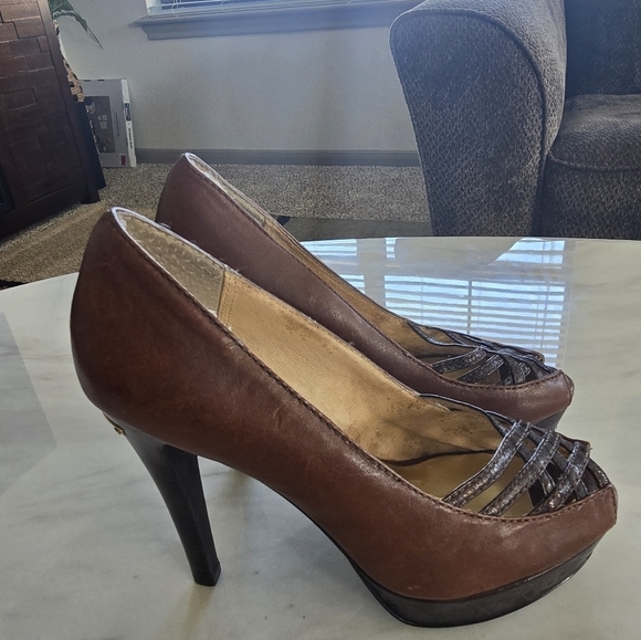 Michael Michael Kors Open Toe Pump Heels Women Sz 5.5M Brown Leather Logo - Picture 5 of 16